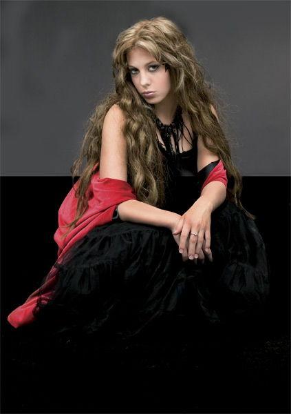 搞笑摇滚女歌手,揭秘搞笑摇滚女歌手的传奇人生